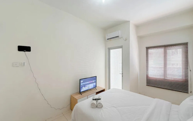 Modern Studio and Chic at Pavilion Permata Apartment