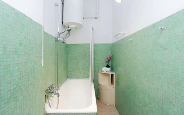 Vatican - WR Apartments