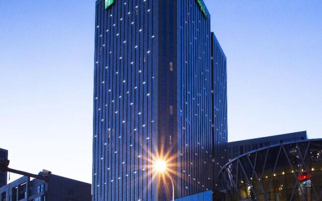 hotelImage