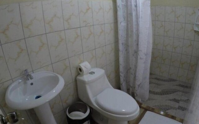 Cabinas Cascada Rio Celeste