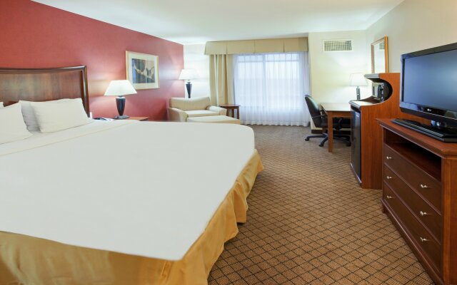 Holiday Inn Express Hotel & Suites Lincoln, an IHG Hotel