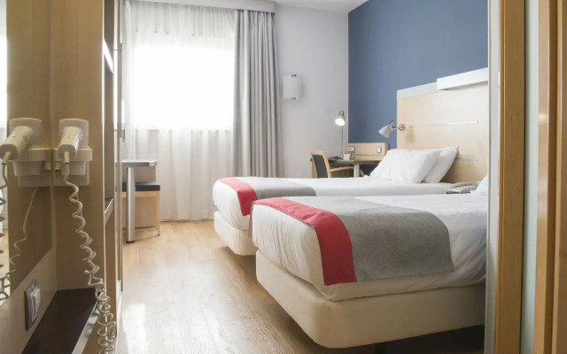 Holiday Inn Express Barcelona - Molins de Rei by IHG