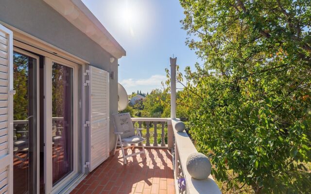 Holiday Home Trojkovic