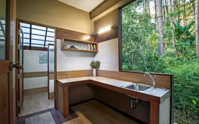 Khaokhoherbary Organic Farm & Resort