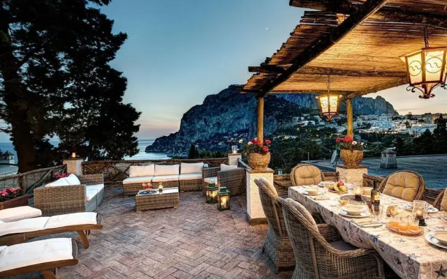 Villa Goldfinger