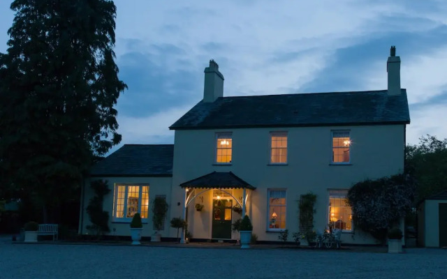 The Old Rectory Boduan