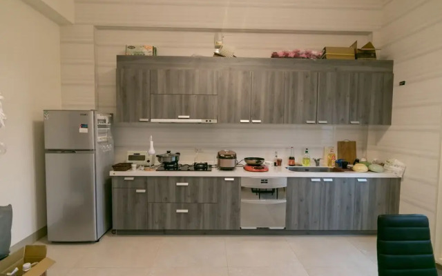 Eddie’s House Hostel