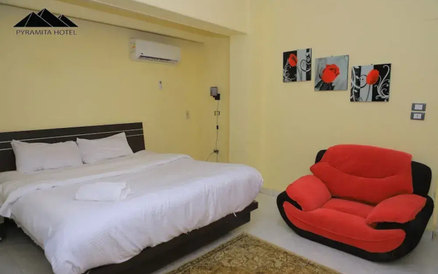 Pyramita Hotel