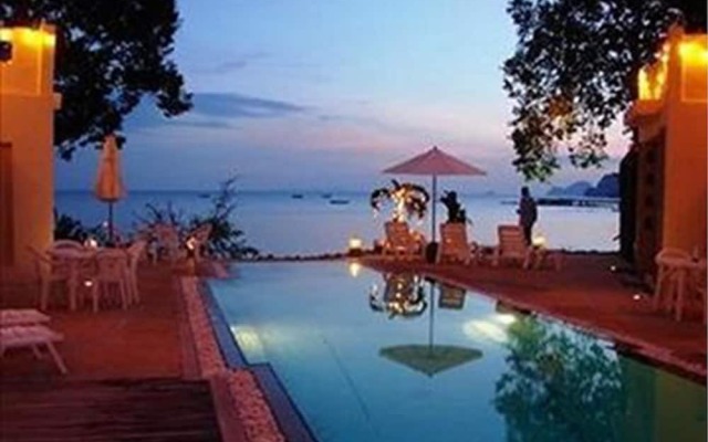 Krabi Tropical Beach Resort