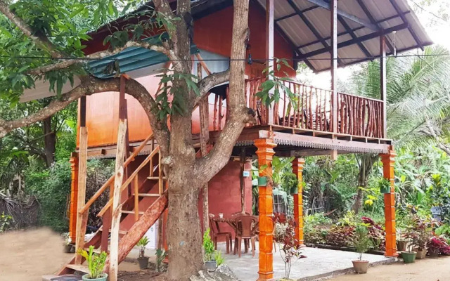 Sigiri Sky Home & Tree House