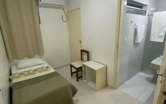 F&F INN a 50 mts da Praia de Ponta Verde