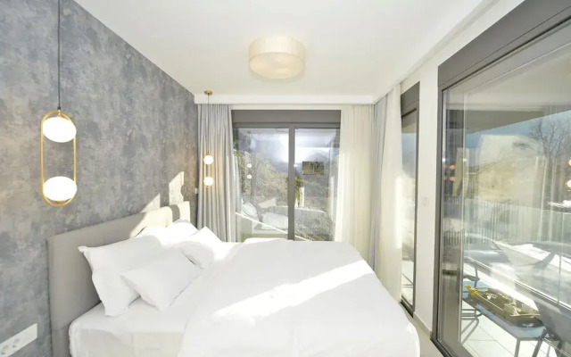 Solaris Lux Apartments