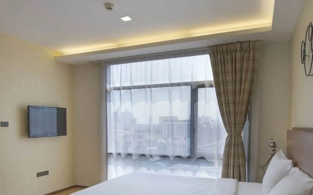Marvin Suites Hotel