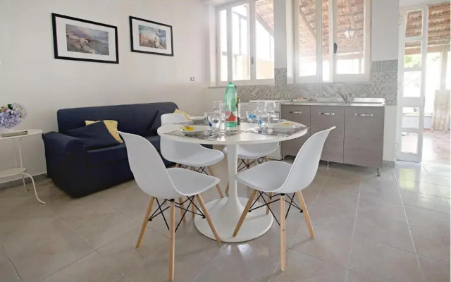 Ciraccio Apartments