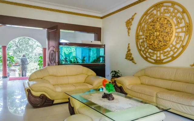 Nanjing Restaurant & Motel