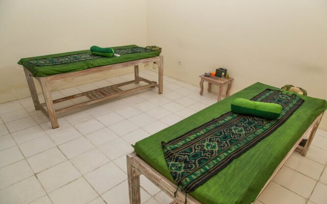 Kemuning Kuta Hotel by Zen Rooms