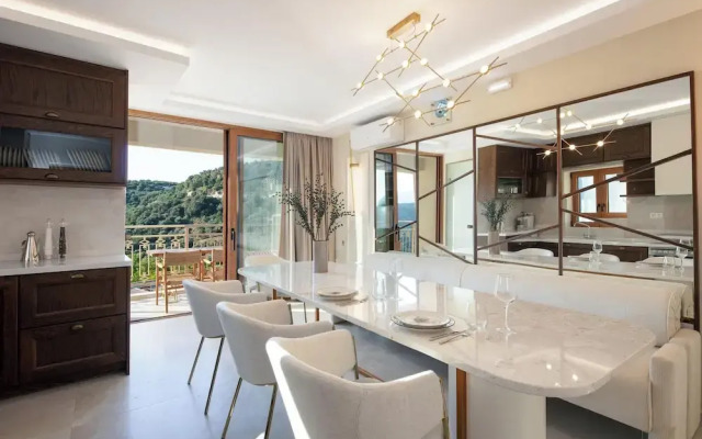 Moundros Luxury Villa & Spa