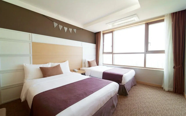 Ramada Encore Jeju Seogwipo