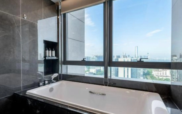 Rezen Hotel （Zhuhai HengQin Border and Exhibition Center Branch)