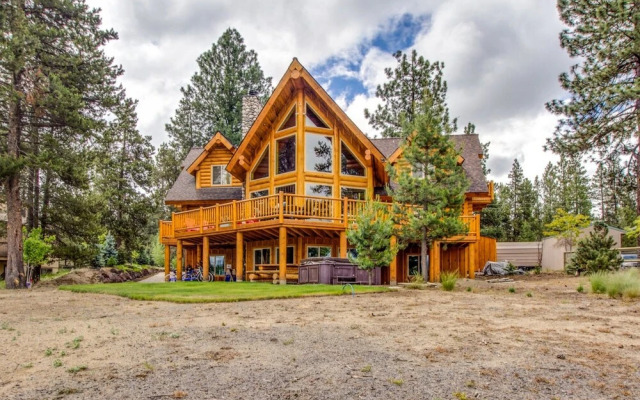 Silver Fox Drive 54653