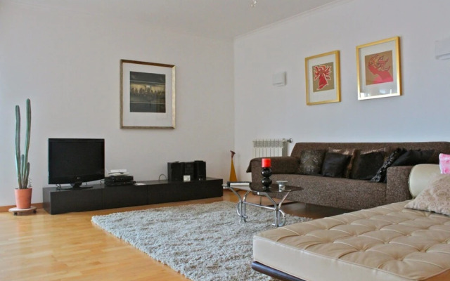 Akicity Alcantara In