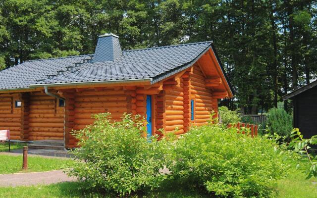 Log Cabin by Fahrsee With Lake Sauna