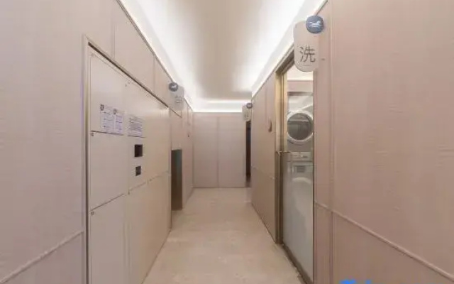 HanTing Hotel (Yixing Dingshuzhen Baolong Plaza)