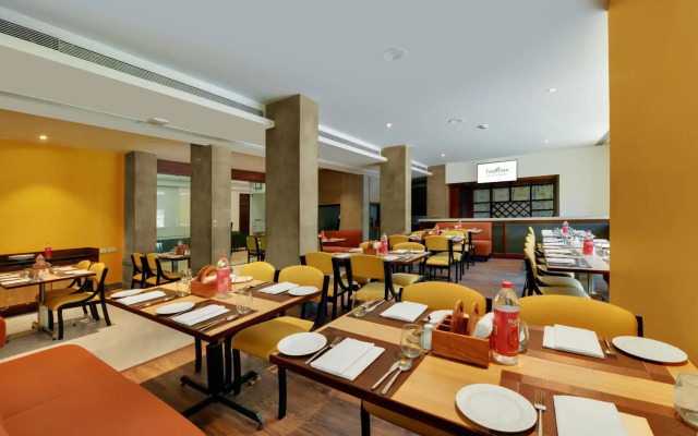 Hotel Woodland
