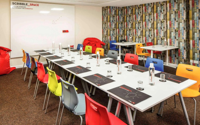 ibis Lincoln