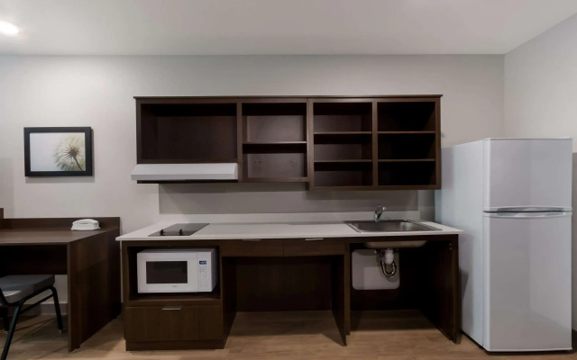 Woodspring Suites Chandler Airport
