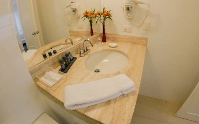 El Golf Hotel Boutique