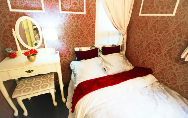 Micro Hotels near Roppongi