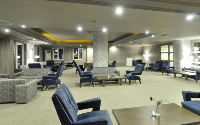 Ladonia Hotels Adakule	