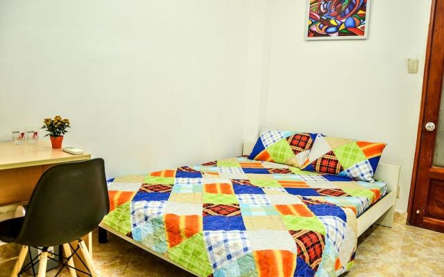 Carpe Diem 1988 Cozy Room