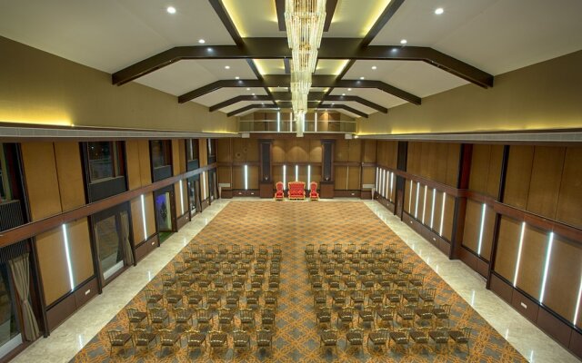 The Four Vedas Hotel & Resort