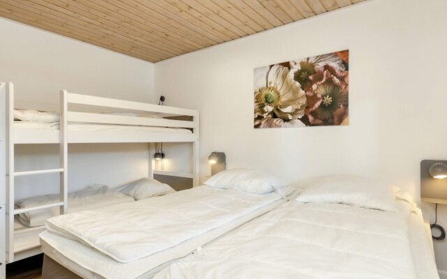 4 Star Holiday Home in Vaeggerlose