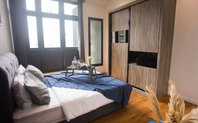 Paradigm Residence By The one - upstair of paradigm mall JB