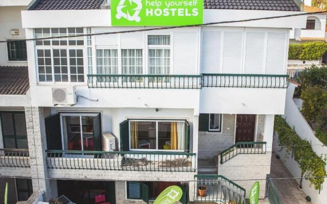 Help Yourself Hostels Carcavelos Coast