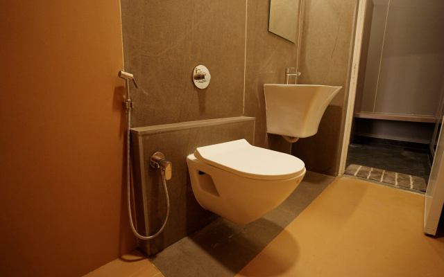 Hotel Shree Residency Lodging & Boarding