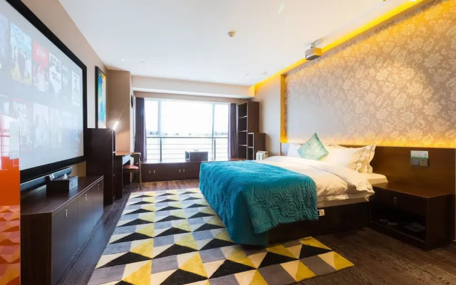 Oak International Apartment