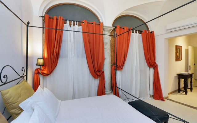 Sangallo Rooms