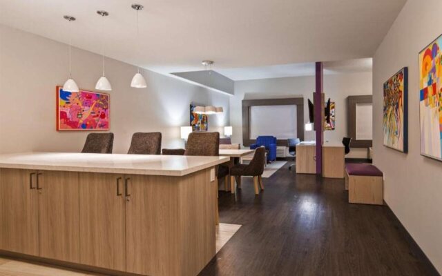 Best Western Premier Winnipeg East