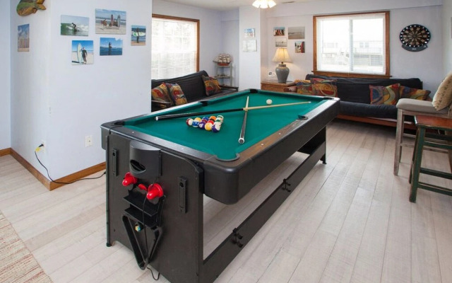 Blue Moon - 7 Br Home