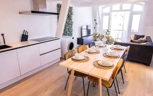 Nb304/306 3BR Serviced Apartments