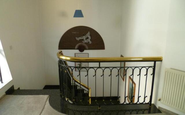 Double room with ensuite bathroom at Datacom building