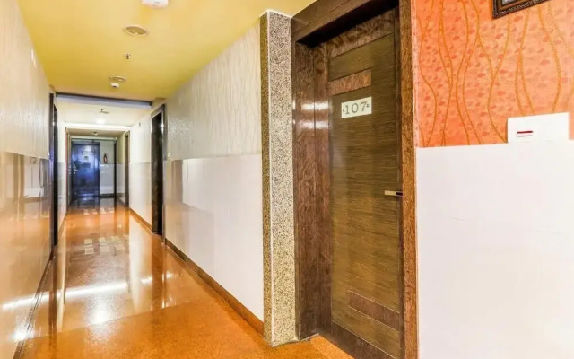 Adyar Ananda Bhavan Hotel
