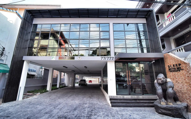 Sleep With Me Pattaya