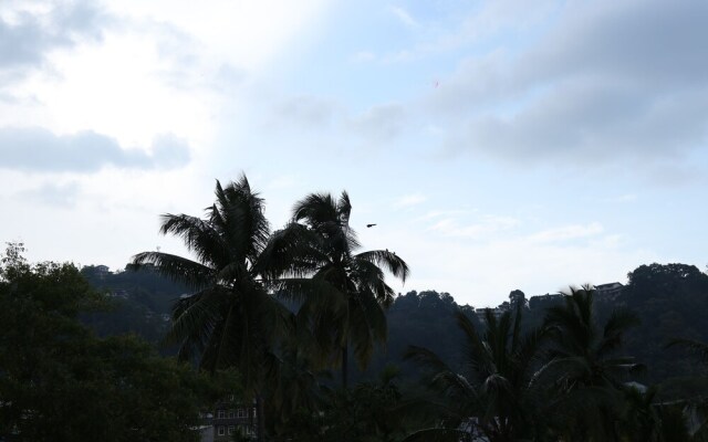 Hill Crescent Kandy