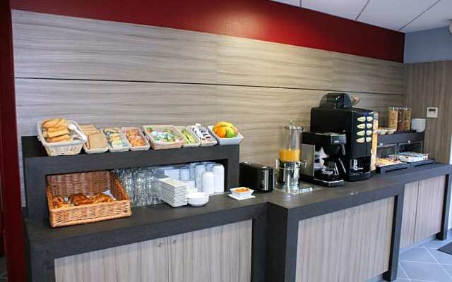 Hotel AKENA La Ferté Bernard