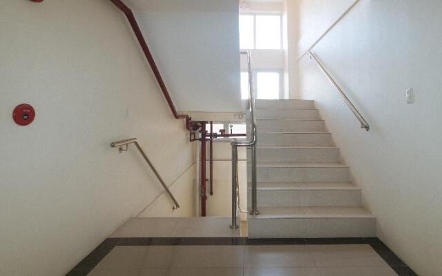 Reddoorz @ Leoncia Apartelle Mandaue City